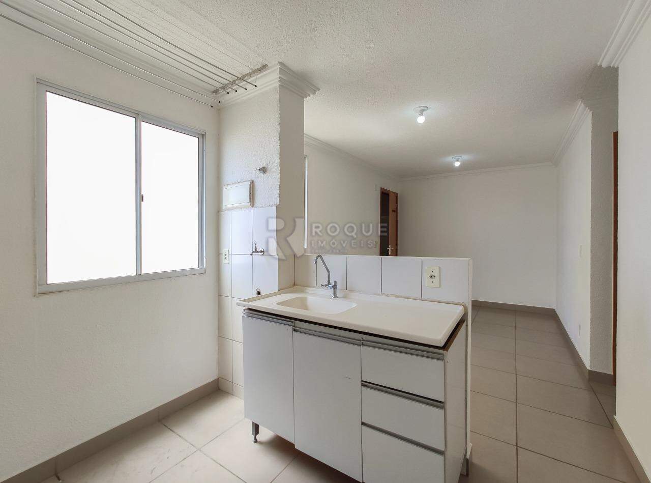 Apartamento à venda no bairro Residencial Morada das Acácias: Cozinha 