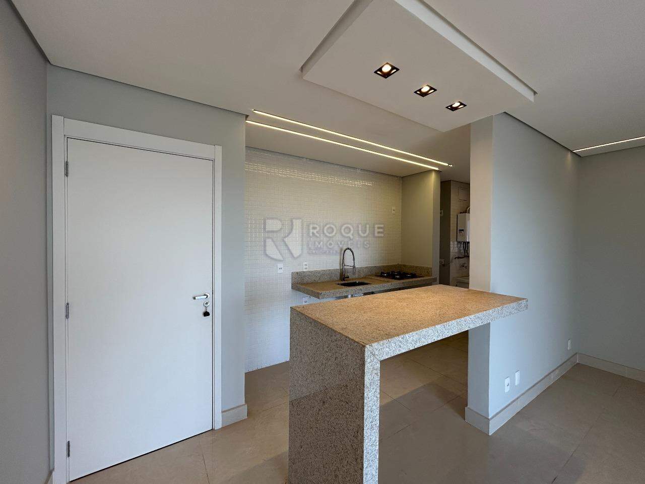 Apartamento para aluguel no bairro Jardim Senador Vergueiro: Sala / cozinha