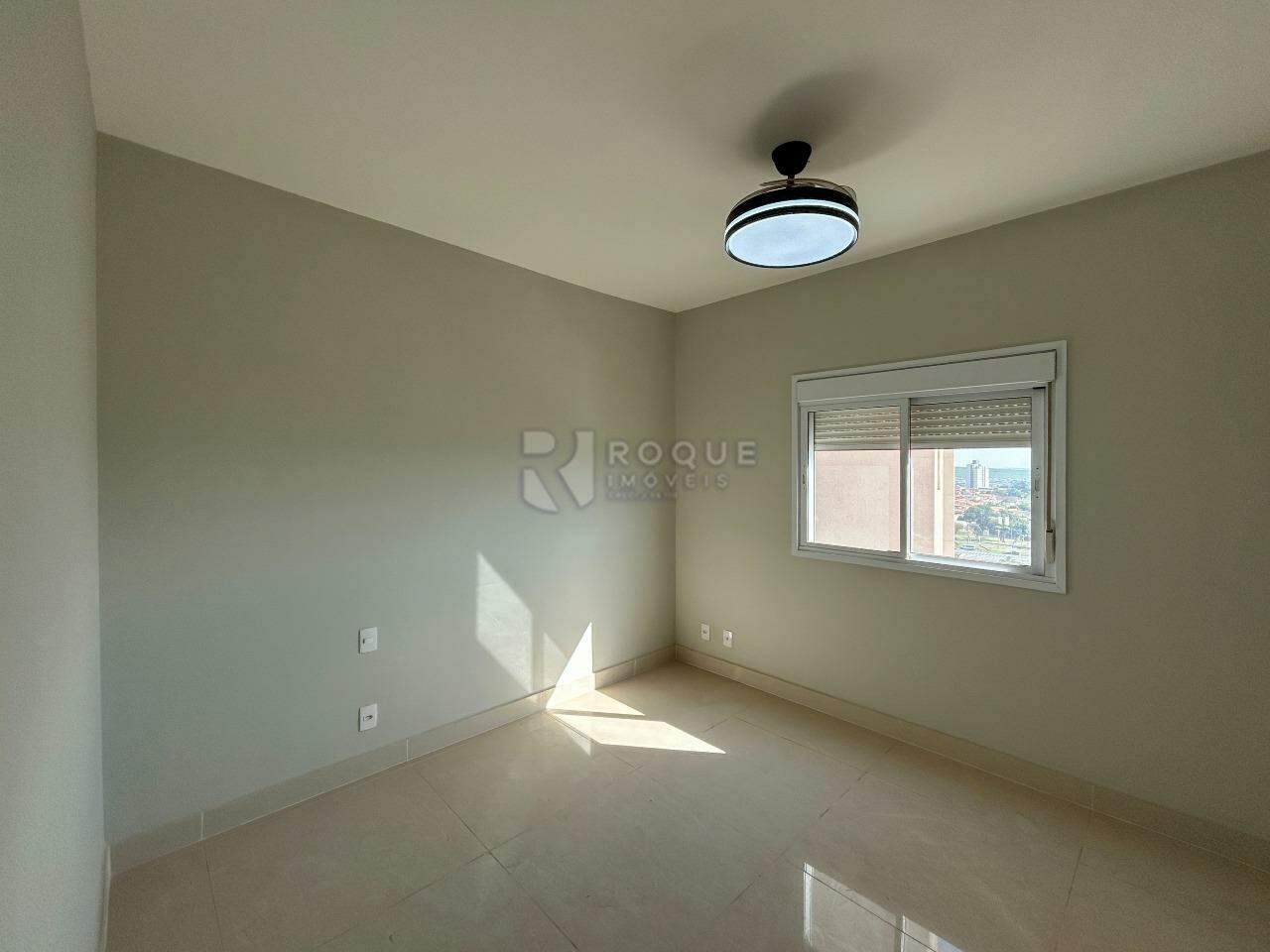 Apartamento para aluguel no bairro Jardim Senador Vergueiro: Dormitório 2 suíte