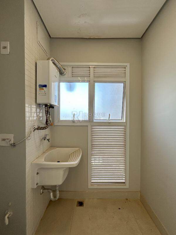 Apartamento para aluguel no bairro Jardim Senador Vergueiro: Área de serviço 