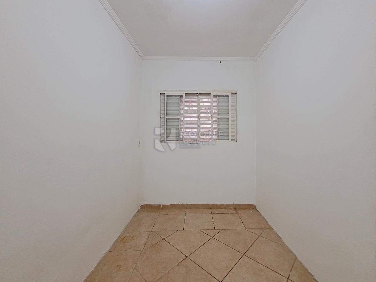 Casa Residencial para aluguel no bairro Jardim Planalto: Closet