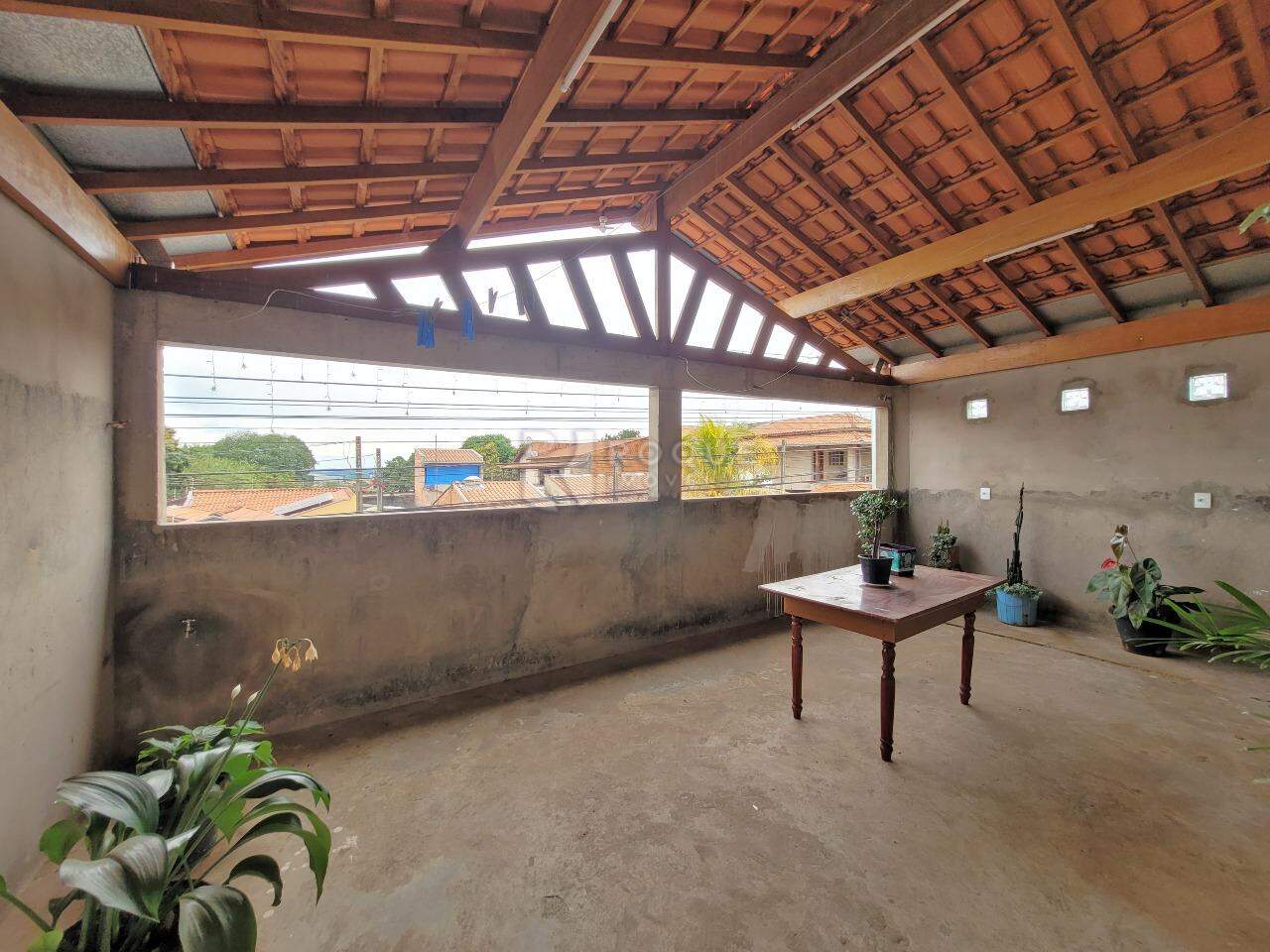 Casa Residencial à venda no bairro Jardim Campo Belo: Varanda