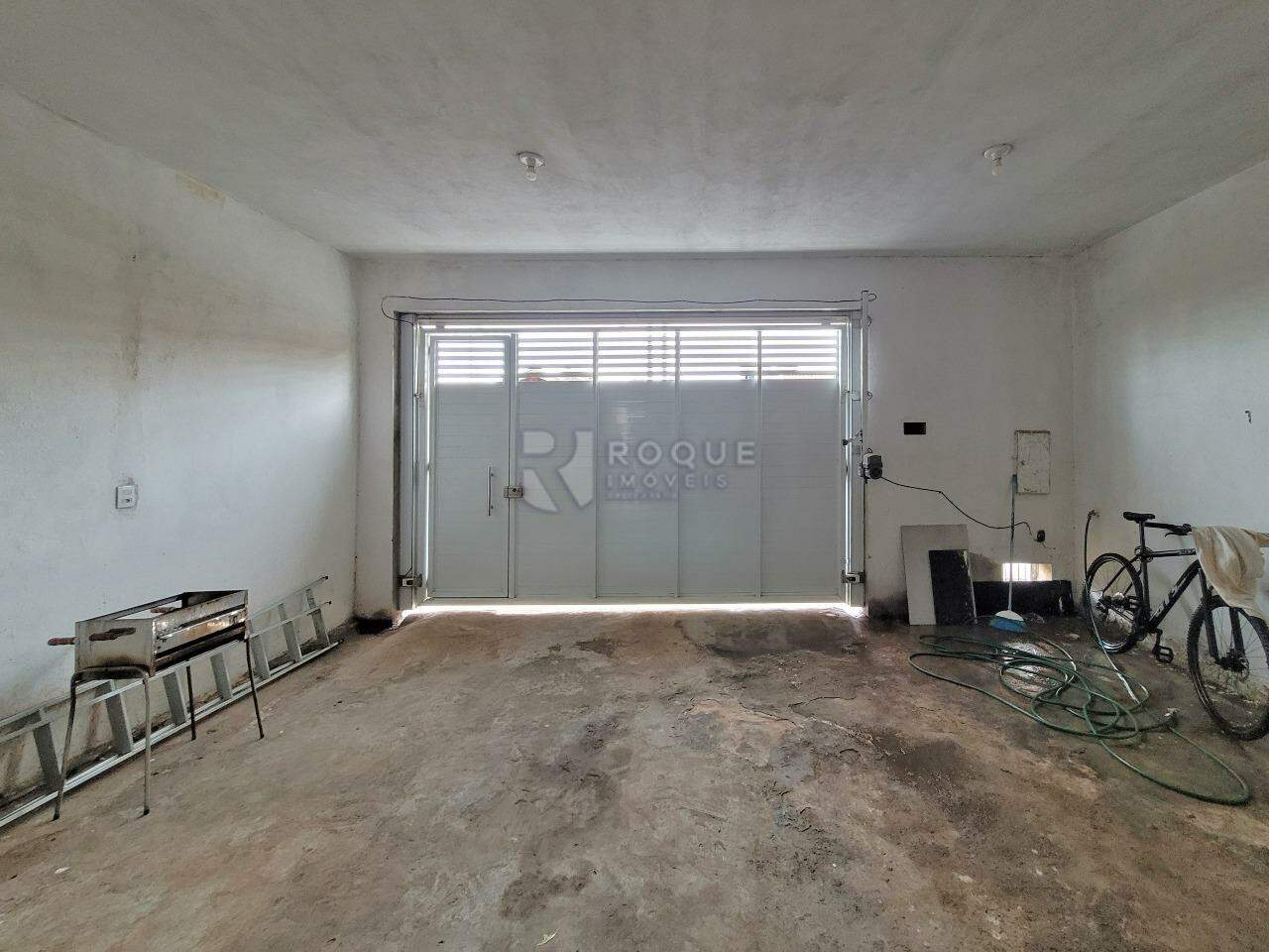 Casa Residencial à venda no bairro Jardim Campo Belo: Garagem