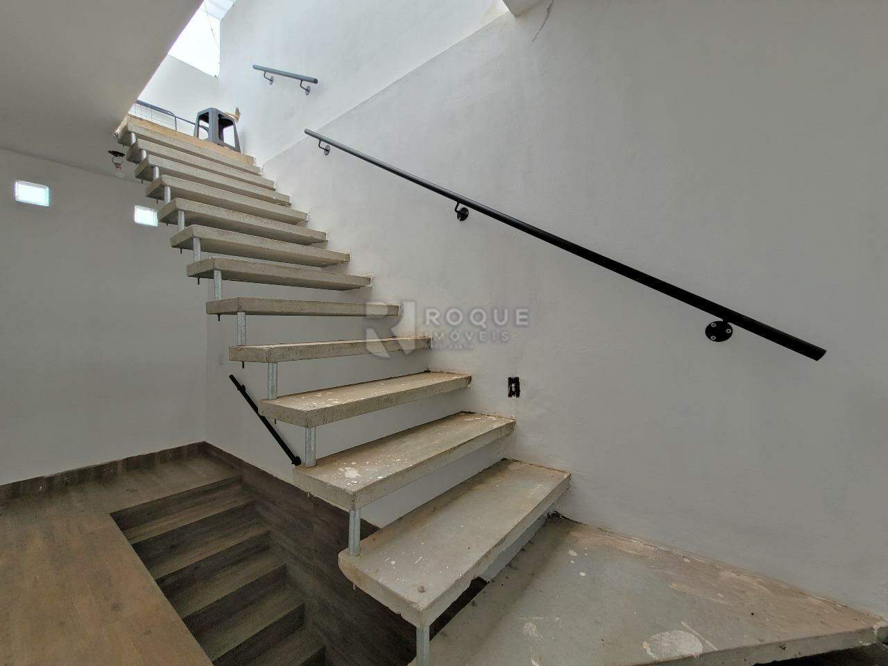 Casa Residencial à venda no bairro Jardim Campo Belo: Acesso pátio superior