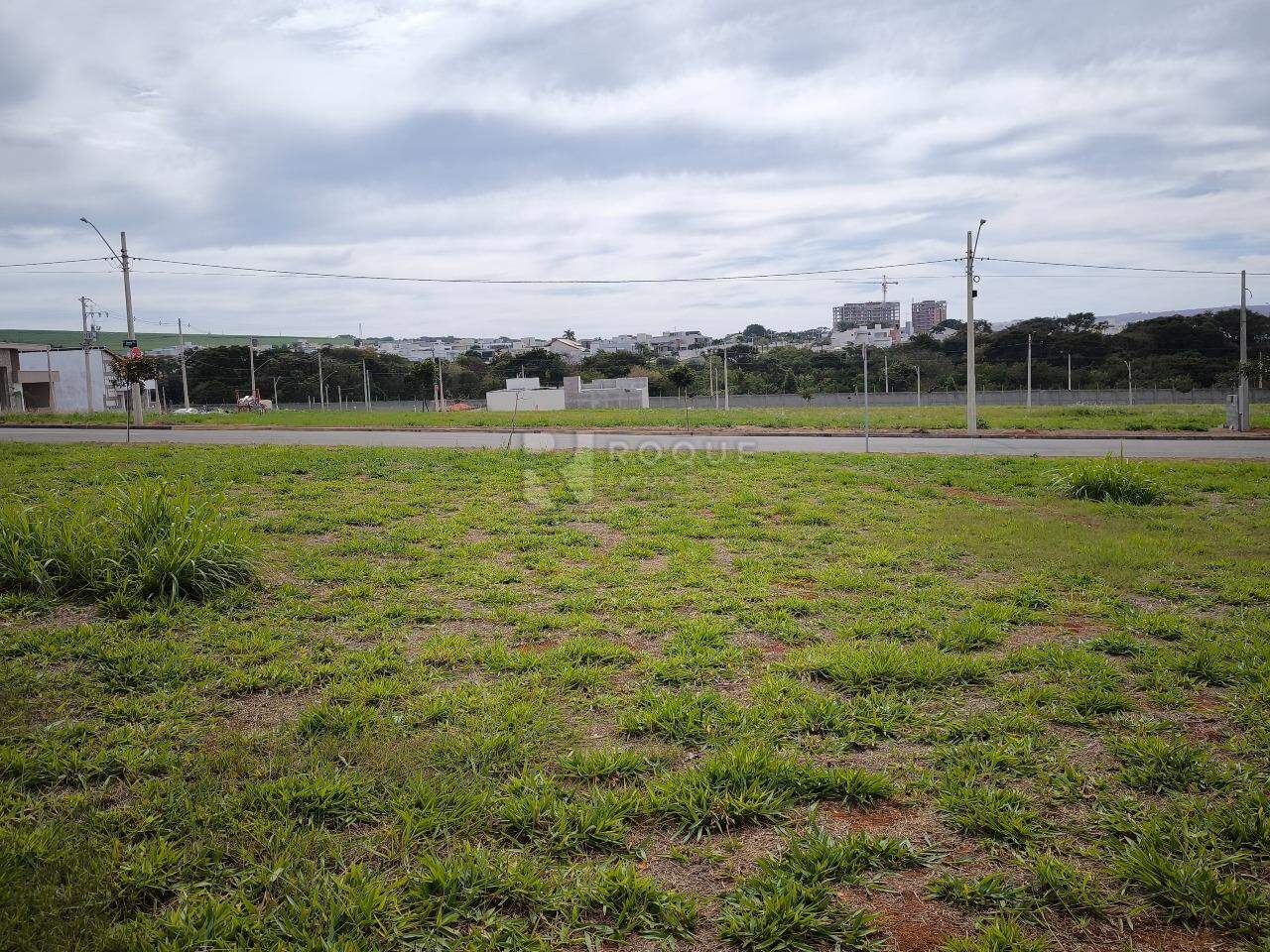 Terreno em condomínio à venda no bairro Jardim Cidade Universitária II: 
