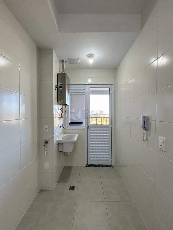 Apartamento para aluguel no bairro Jardim Santa Adélia: Área de serviço