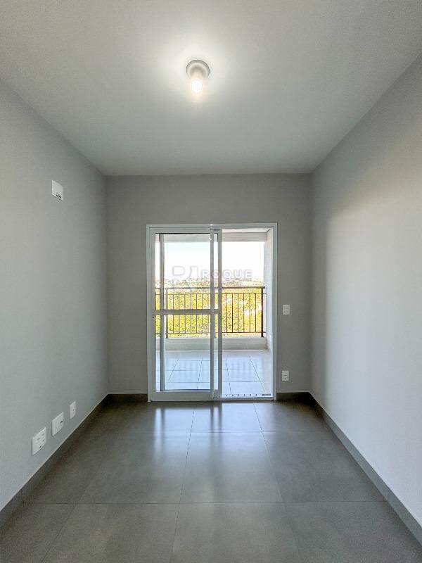 Apartamento para aluguel no bairro Jardim Santa Adélia: Sala
