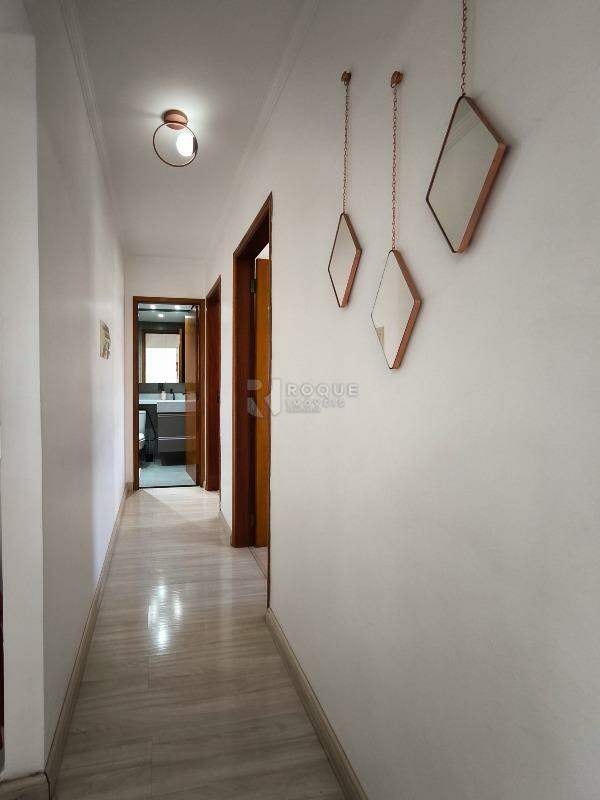 Apartamento à venda no bairro Jardim Ouro Verde: CORREDOR INTERNO