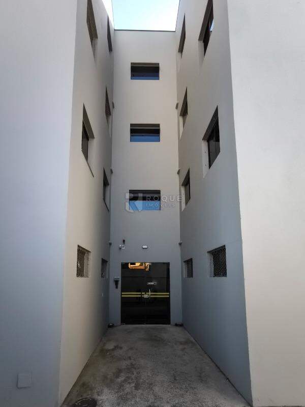 Apartamento à venda no bairro Jardim Ouro Verde: ENTRADA