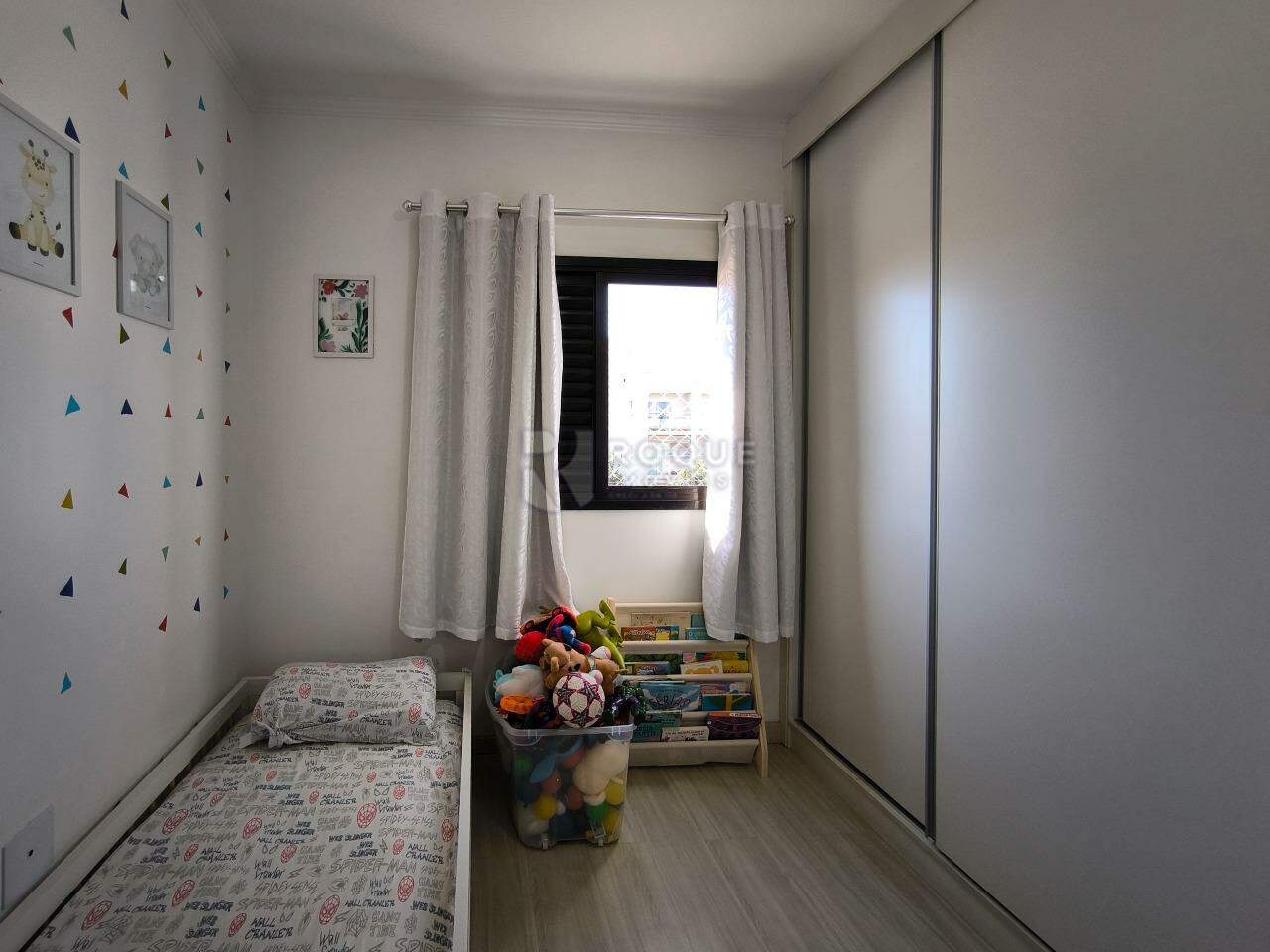 Apartamento à venda no bairro Jardim Ouro Verde: DORMITÓRIO 2