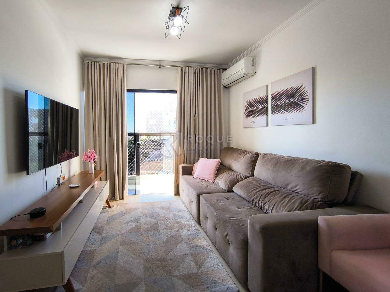 Apartamento à venda no bairro Jardim Ouro Verde: SALA DE ESTAR