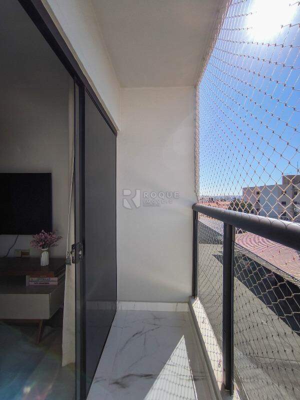 Apartamento à venda no bairro Jardim Ouro Verde: SACADA