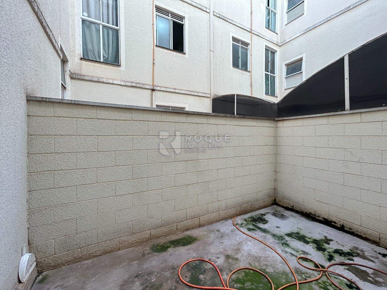 Apartamento para aluguel no bairro Jardim Campo Belo: Área externa 