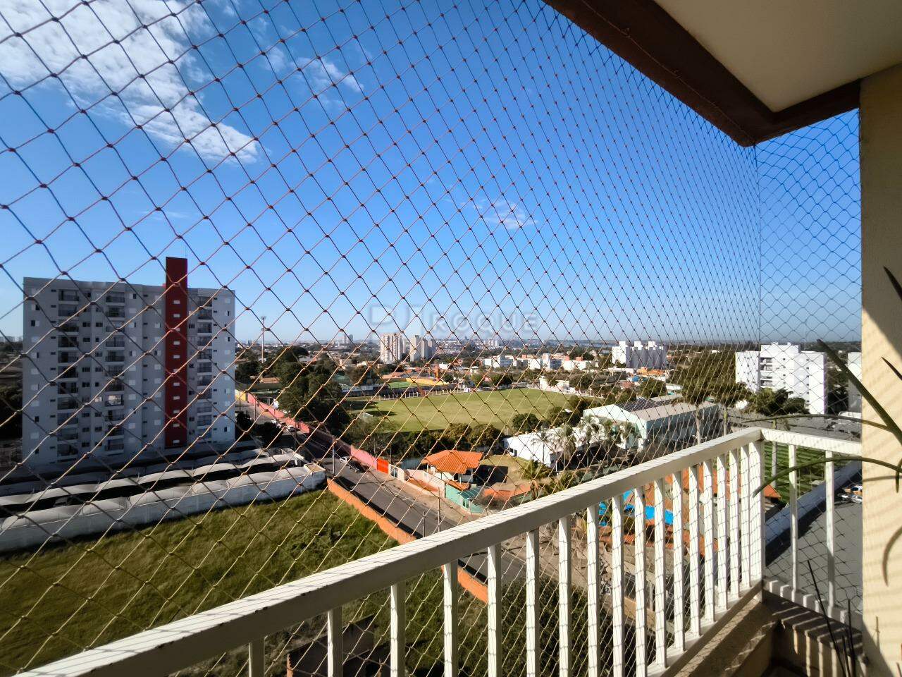 Apartamento à venda no bairro Chácaras Antonieta: VISTA PARCIAL