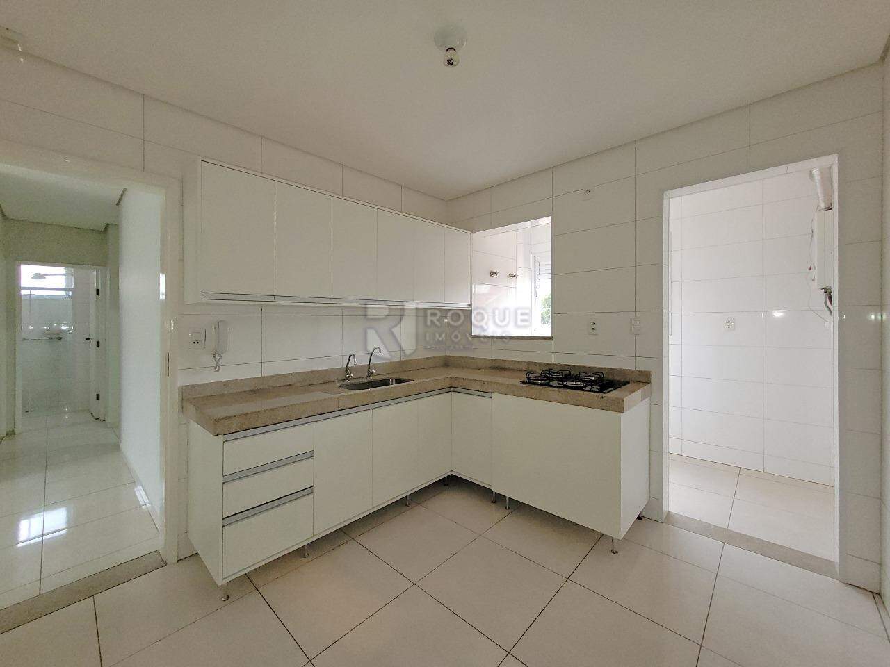 Apartamento à venda no bairro Jardim Canaa: Cozinha