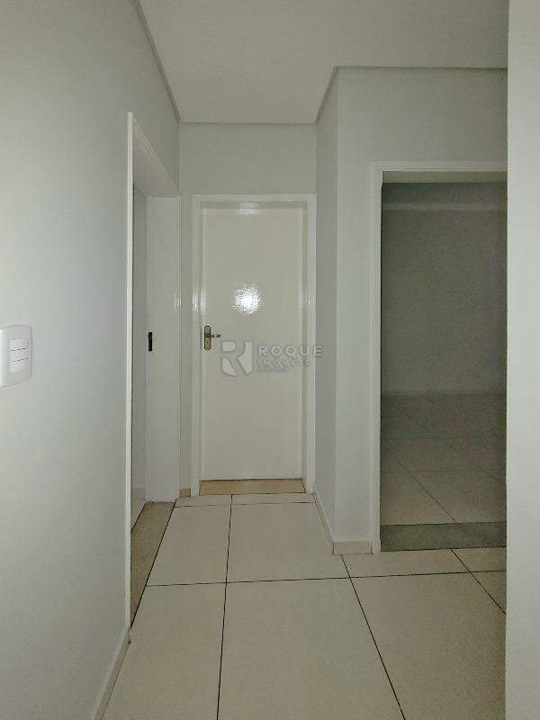 Apartamento à venda no bairro Jardim Canaa: Hall