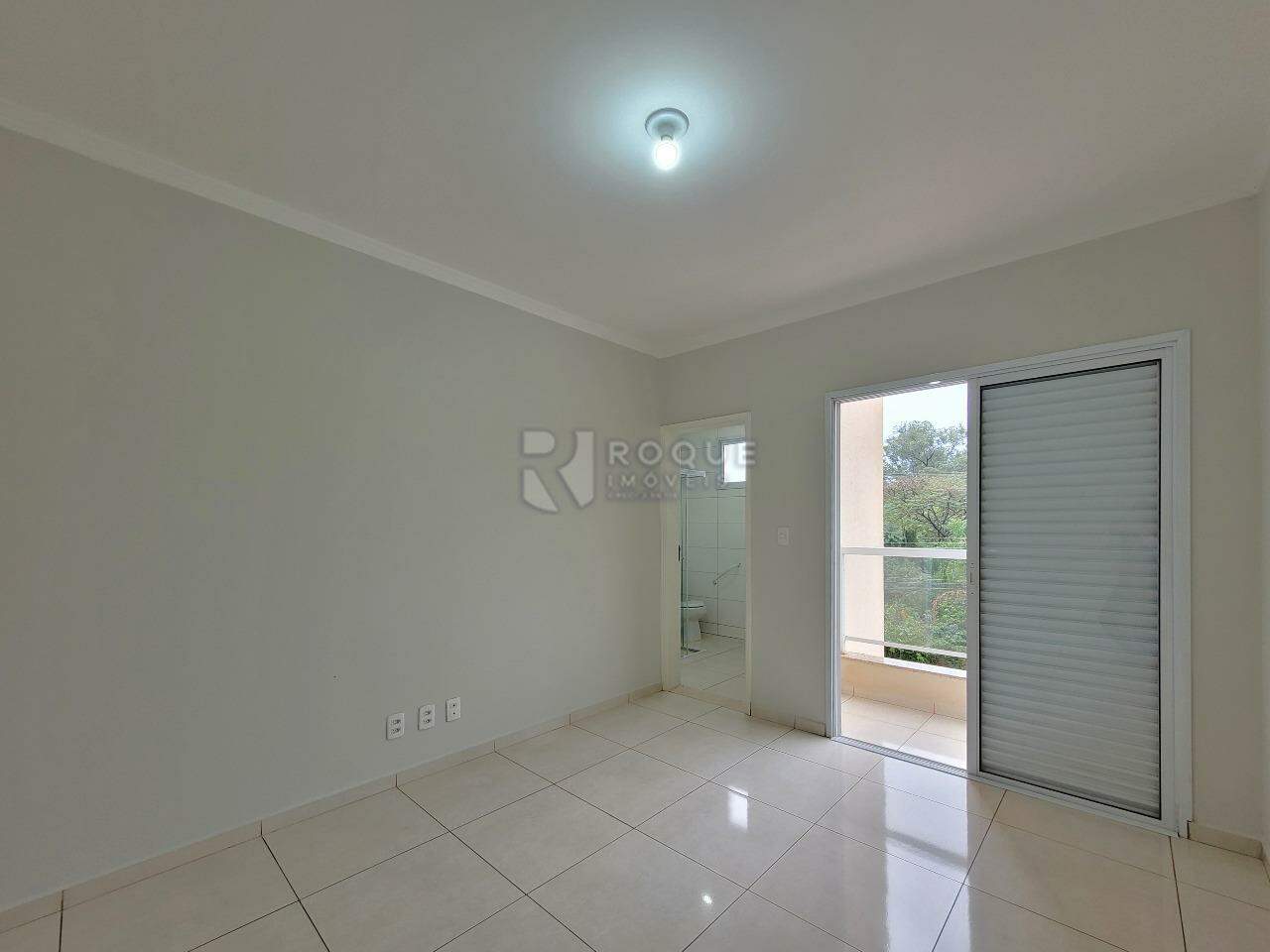 Apartamento à venda no bairro Jardim Canaa: Suíte