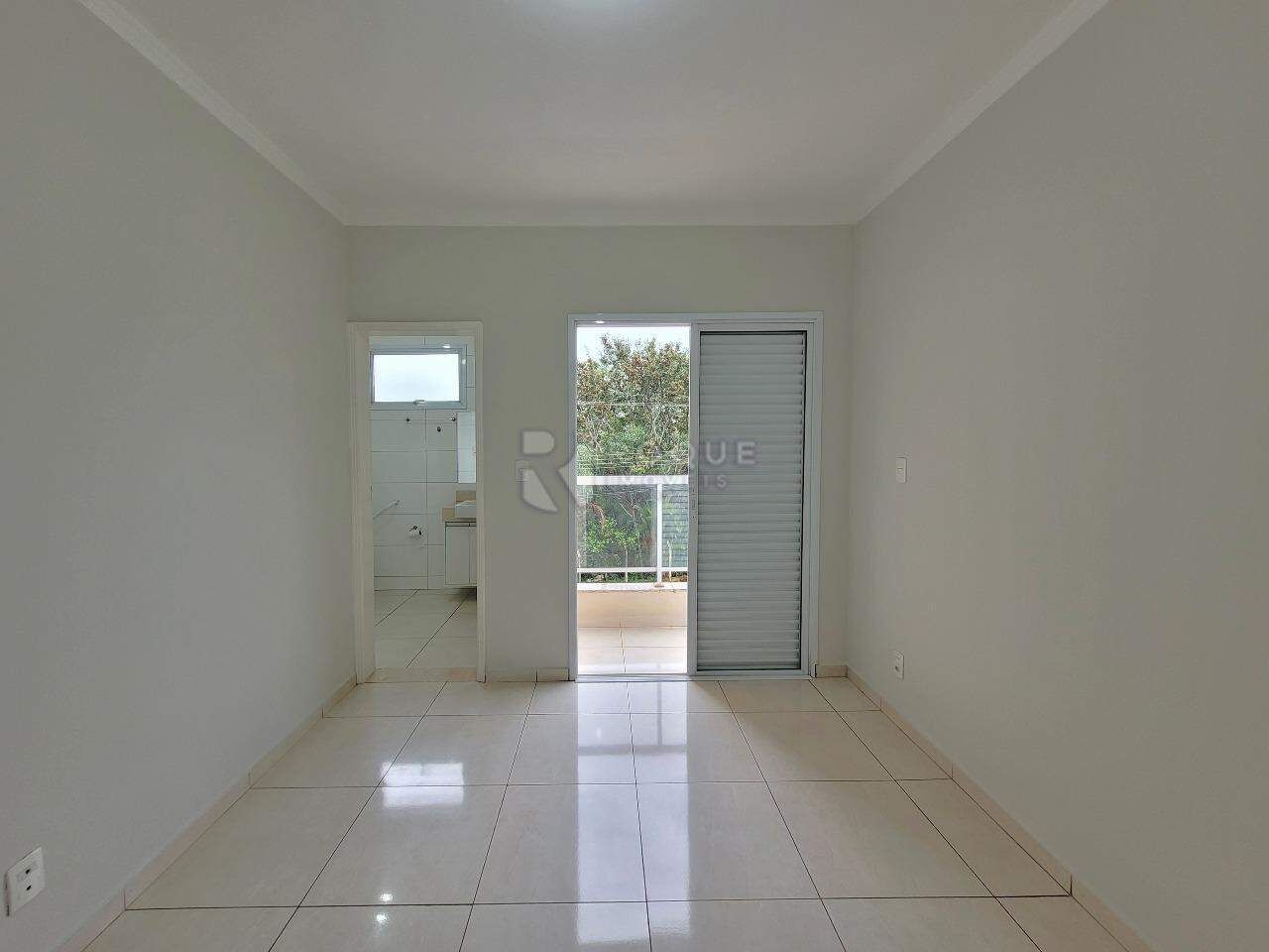 Apartamento à venda no bairro Jardim Canaa: Suíte
