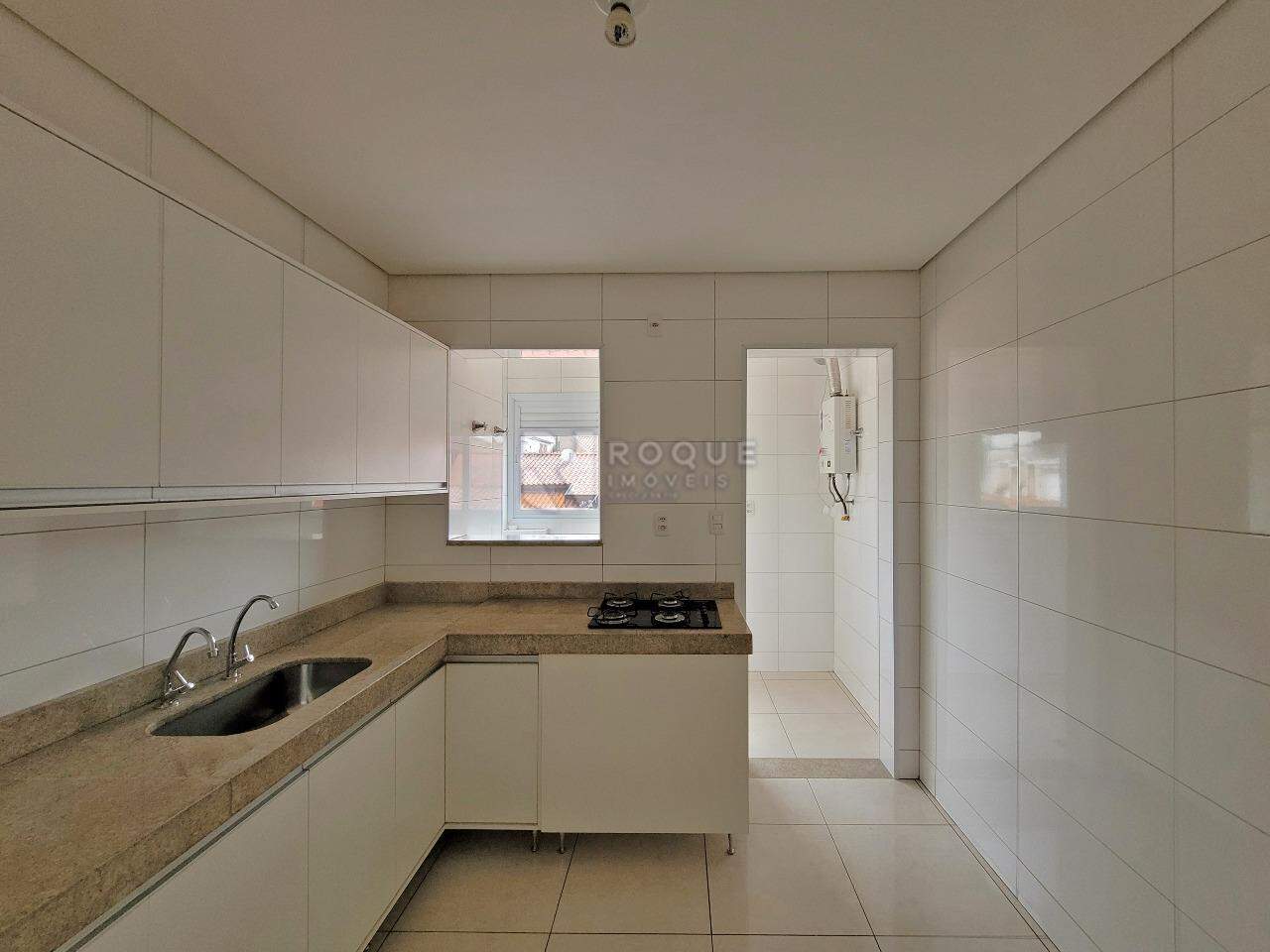 Apartamento à venda no bairro Jardim Canaa: Cozinha