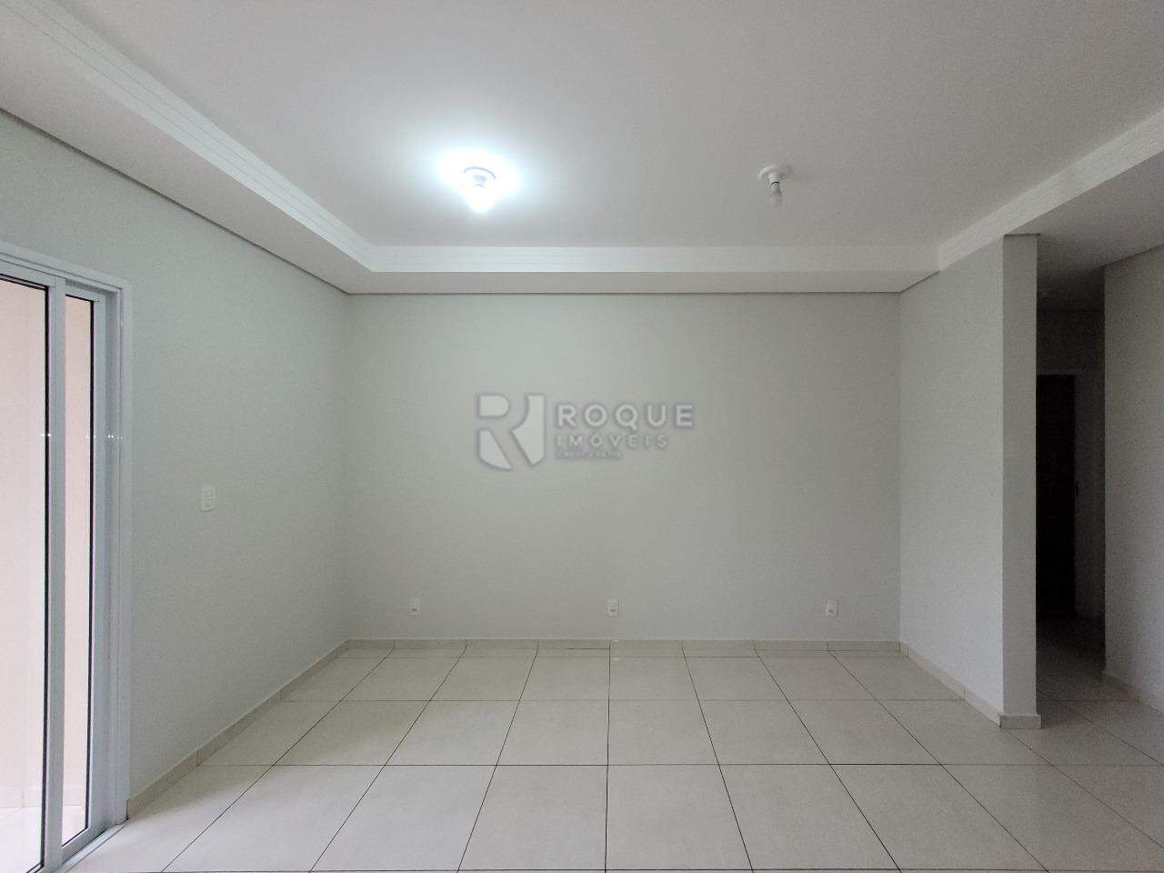 Apartamento à venda no bairro Jardim Canaa: Sala