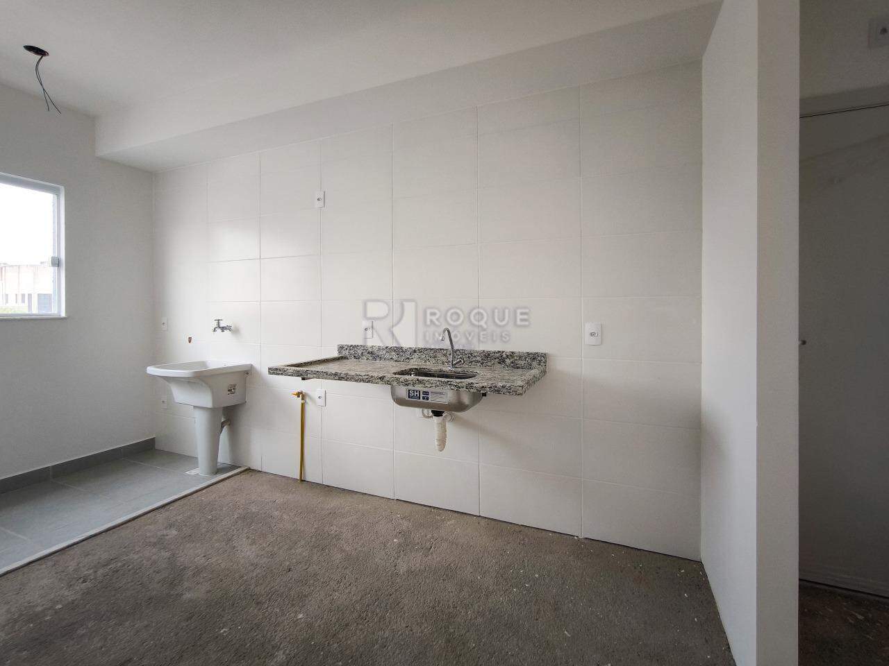 Apartamento à venda no bairro Jardim Ouro Verde: COZINHA