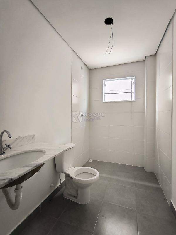 Apartamento à venda no bairro Jardim Ouro Verde: WC SUÍTE