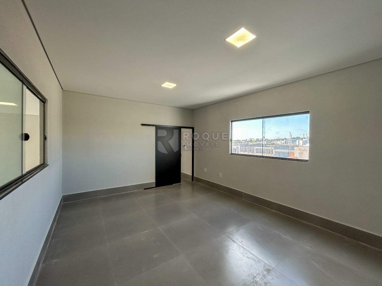 Barracão/Galpão para aluguel no bairro Jardim Cidade Universitária II: Sala 1 segundo andar 