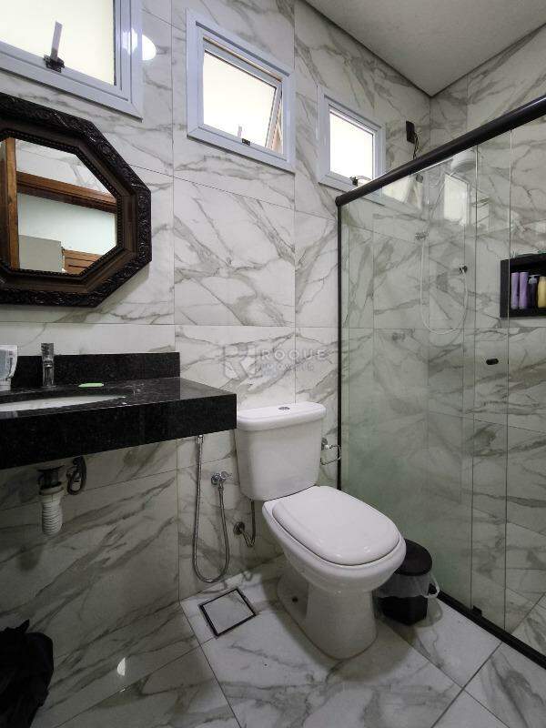 Casa em condomínio à venda no bairro Residenciais Fazenda Itapema: WC SUÍTE