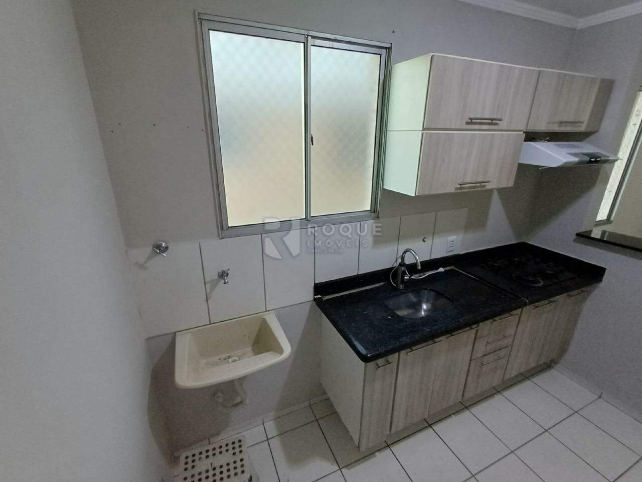 Apartamento à venda no bairro Jardim do Lago: