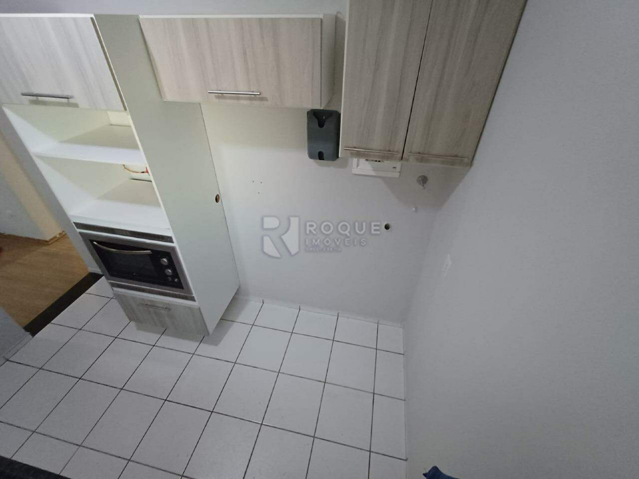 Apartamento à venda no bairro Jardim do Lago: