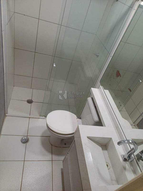 Apartamento à venda no bairro Jardim do Lago: