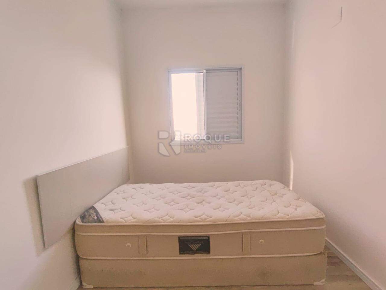Apartamento para aluguel no bairro Jardim Santa Adélia: Dormitório 1
