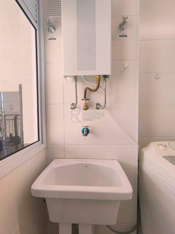 Apartamento para aluguel no bairro Jardim Santa Adélia: Lavanderia