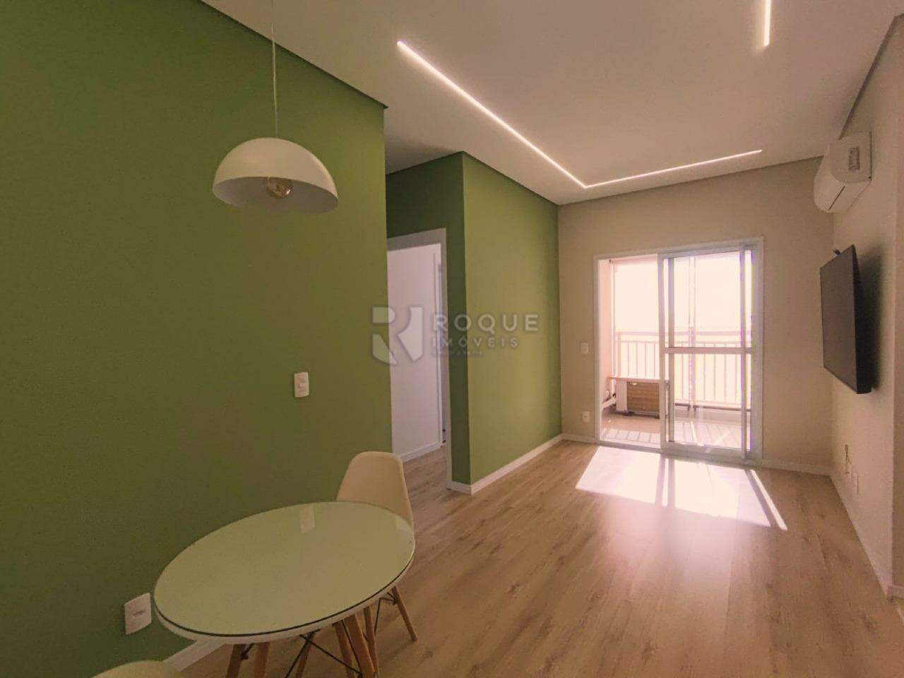 Apartamento para aluguel no bairro Jardim Santa Adélia: Sala