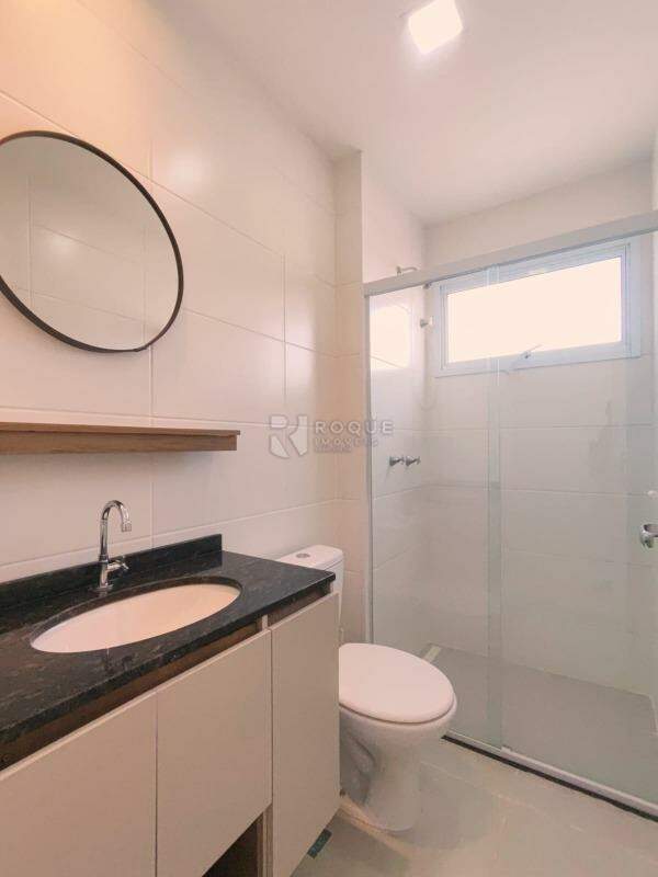 Apartamento para aluguel no bairro Jardim Santa Adélia: WC 1