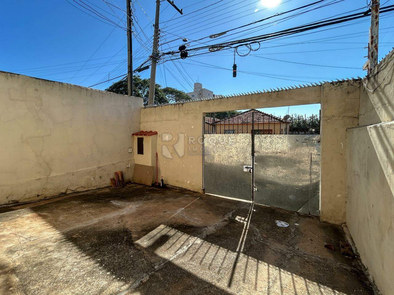 Casa Residencial para aluguel no bairro Vila Independência: Frente 