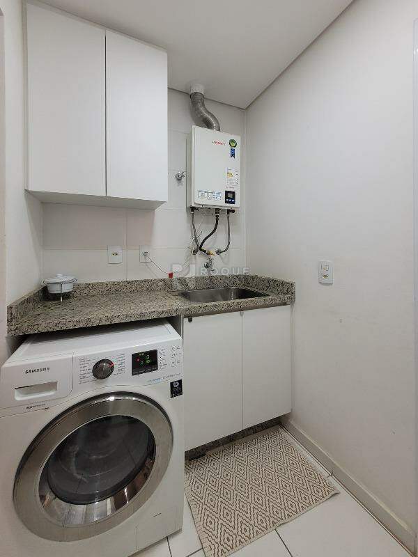 Casa em condomínio para aluguel no bairro Jardim Montezuma: Área de serviço