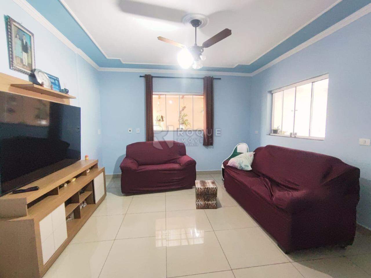 Casa Residencial para aluguel no bairro Parque Hippolyto: Sala 1