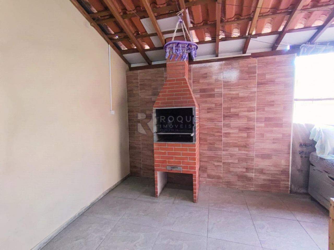 Casa Residencial para aluguel no bairro Parque Hippolyto: Churrasqueira