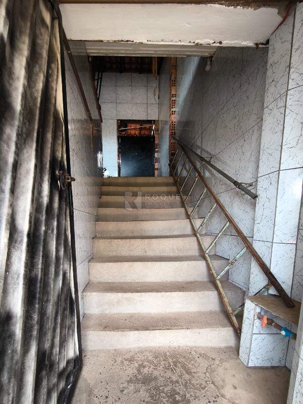 Casa Residencial à venda no bairro Jardim Hortência: ENTRADA