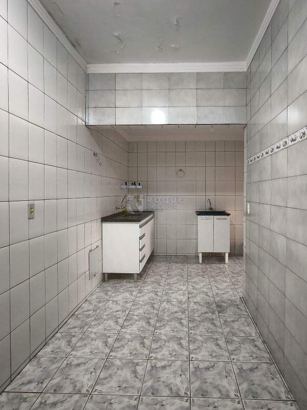 Casa Residencial à venda no bairro Parque Residencial Anavec: ÁREA DESERVIÇO