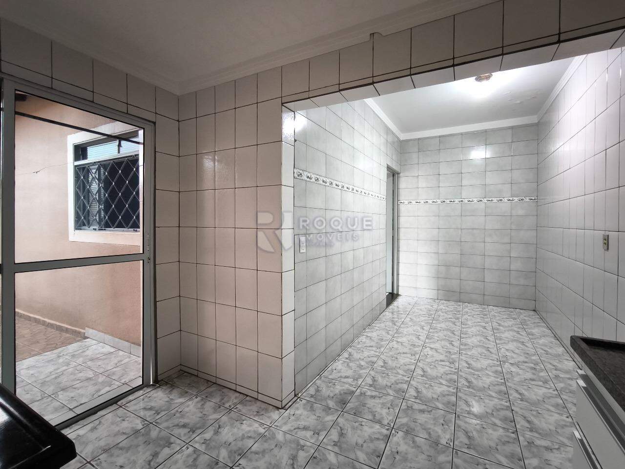 Casa Residencial à venda no bairro Parque Residencial Anavec: ÁREA DE SERVIÇO