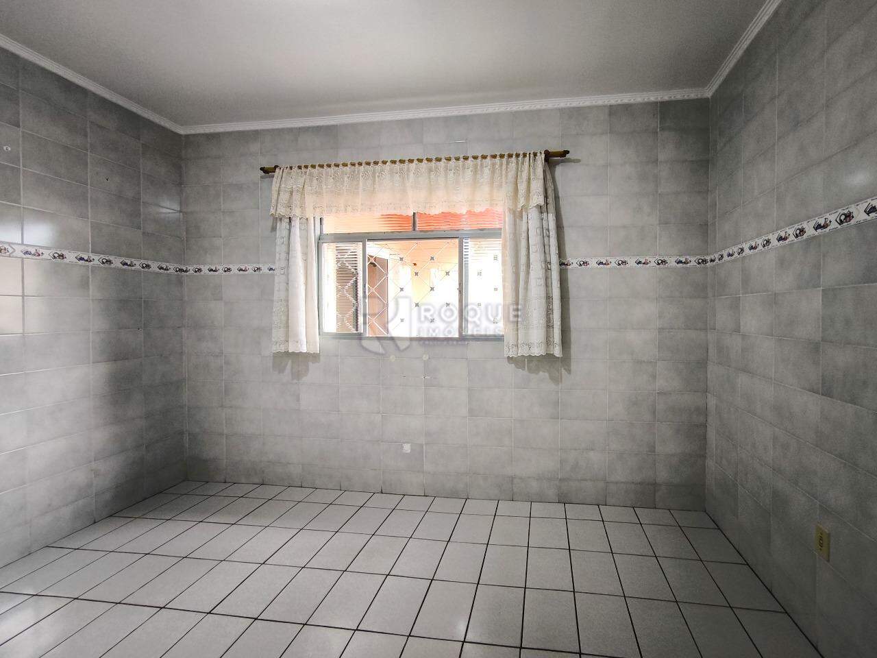 Casa Residencial à venda no bairro Parque Residencial Anavec: COZINHA