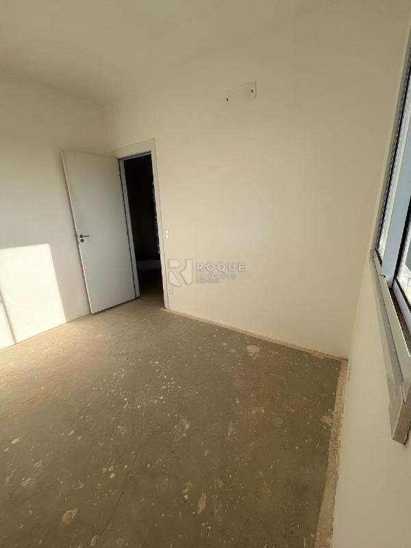 Apartamento à venda no bairro Jardim Esteves: QUARTO 1
