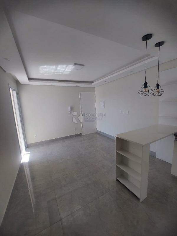 Apartamento à venda no bairro Jardim Trevo: 