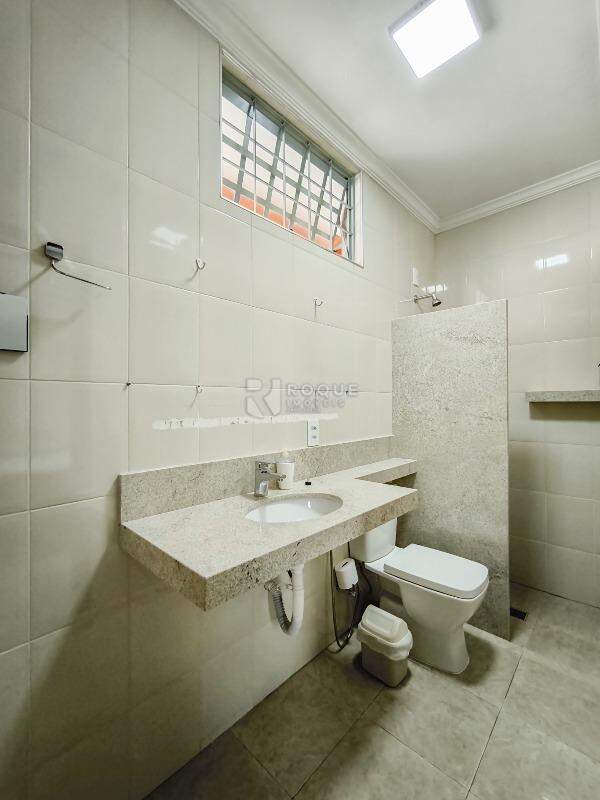 Casa Residencial à venda no bairro Jardim Santo André: WC SUÍTE 2