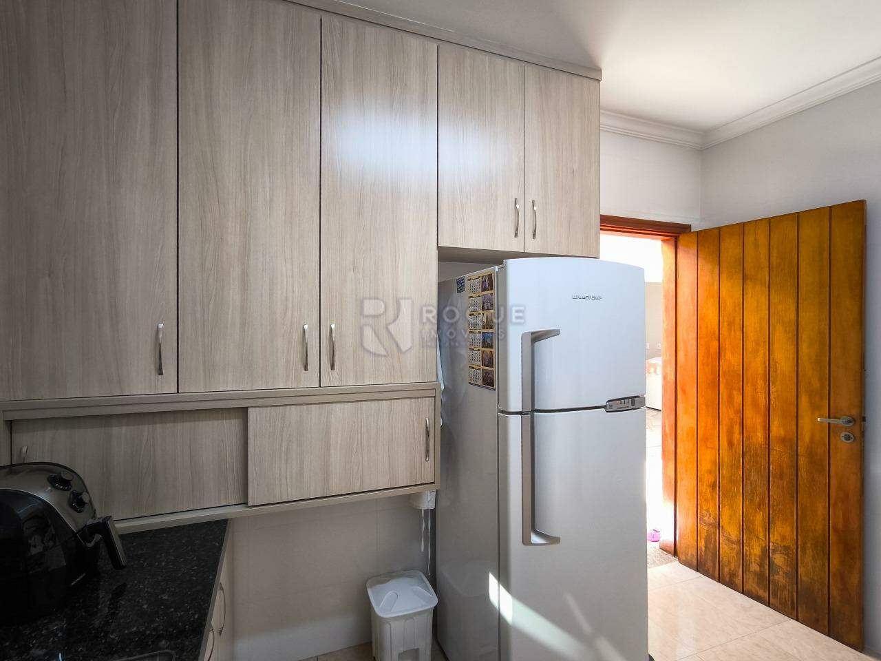 Casa Residencial à venda no bairro Jardim Santo André: COZINHA