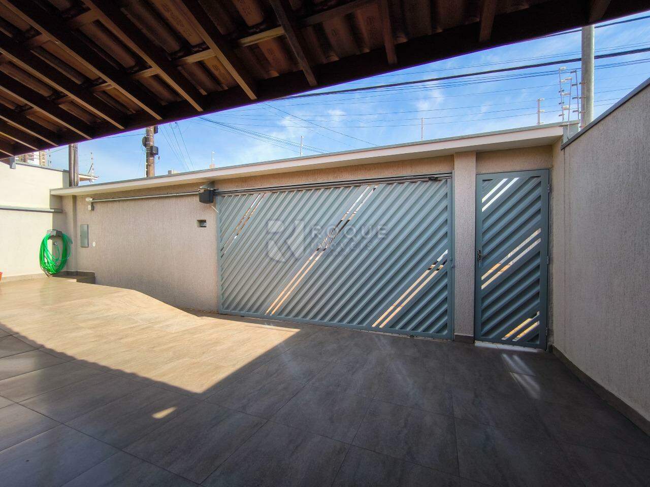 Casa Residencial à venda no bairro Jardim Santo André: PORTÃO AUTOMÁTICO