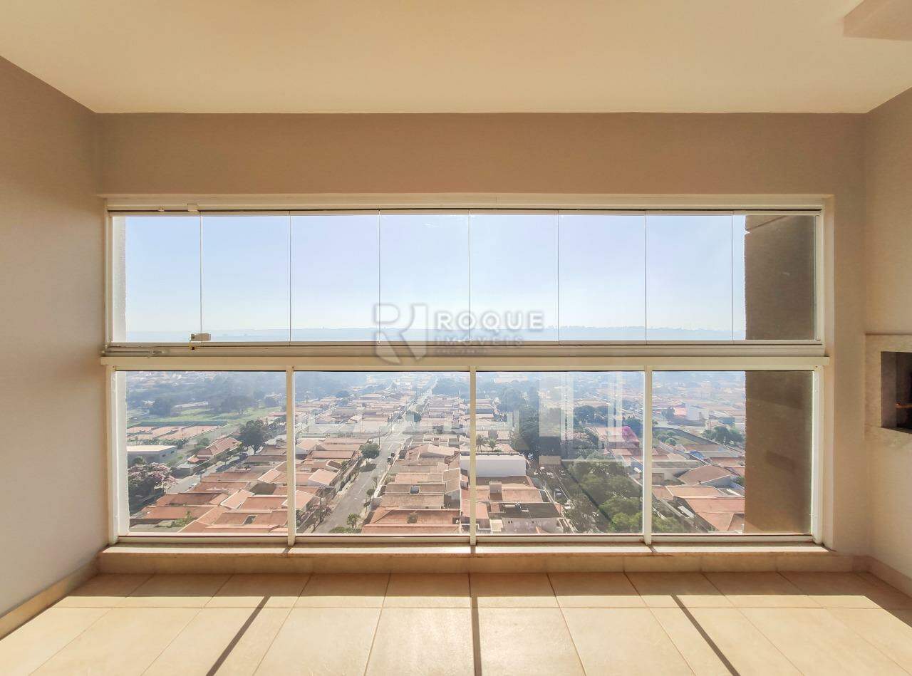 Apartamento à venda no bairro Jardim Santo André: Sacada 
