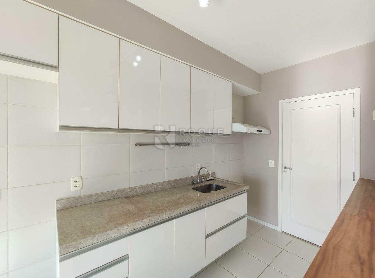 Apartamento à venda no bairro Jardim Santo André: Cozinha 